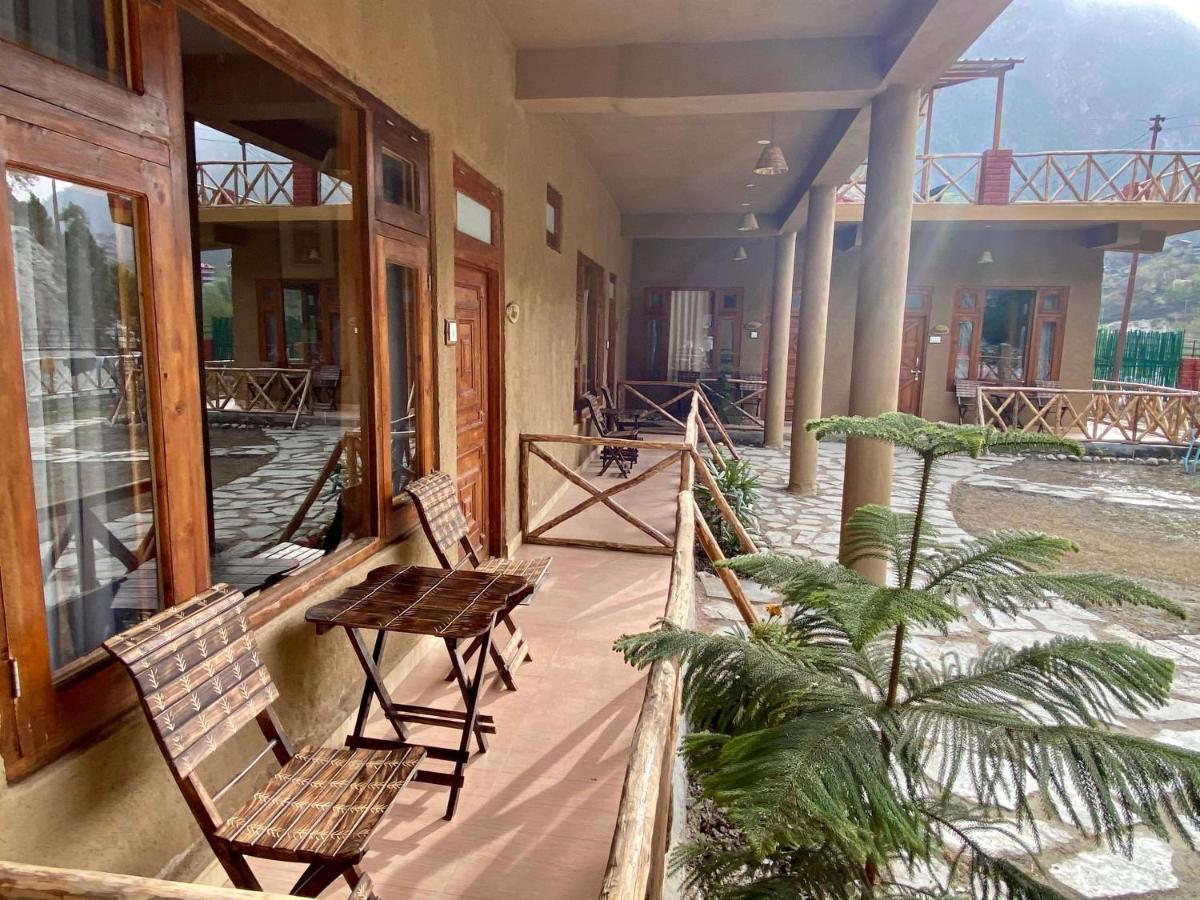 Shivadya Tirthan - Tirthan Valley Banjār المظهر الخارجي الصورة