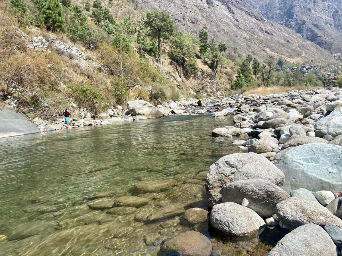 Shivadya Tirthan - Tirthan Valley Banjār المظهر الخارجي الصورة