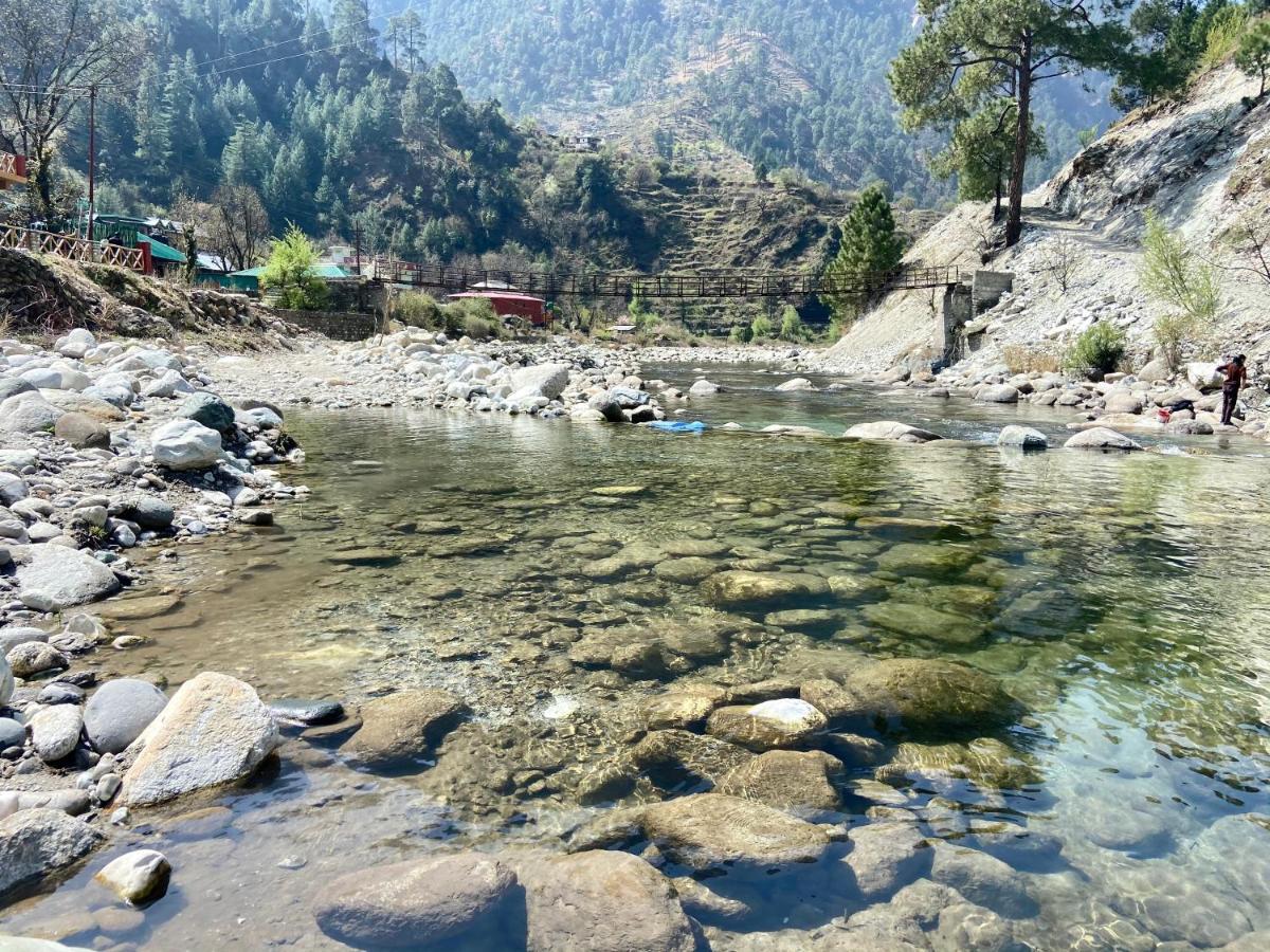 Shivadya Tirthan - Tirthan Valley Banjār المظهر الخارجي الصورة